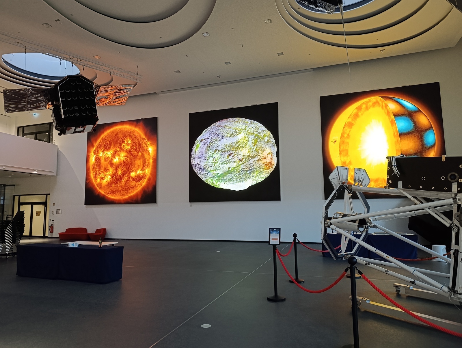 Big_bild_max_planck_institut_innen